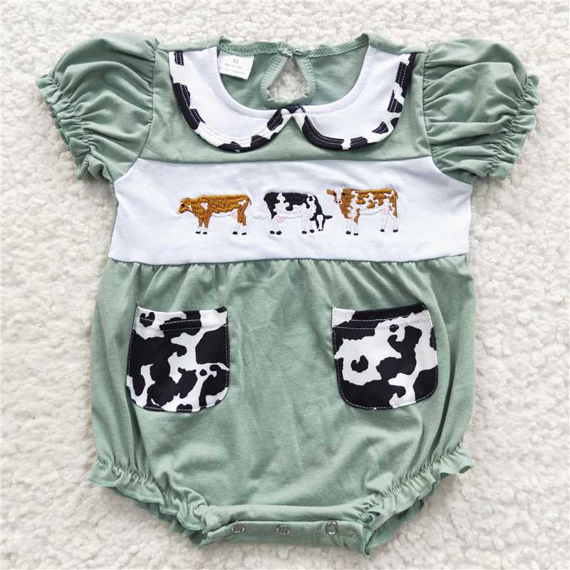 RTS	 Embroidered Cow Green Short Sleeve Cow Pattern Shorts
