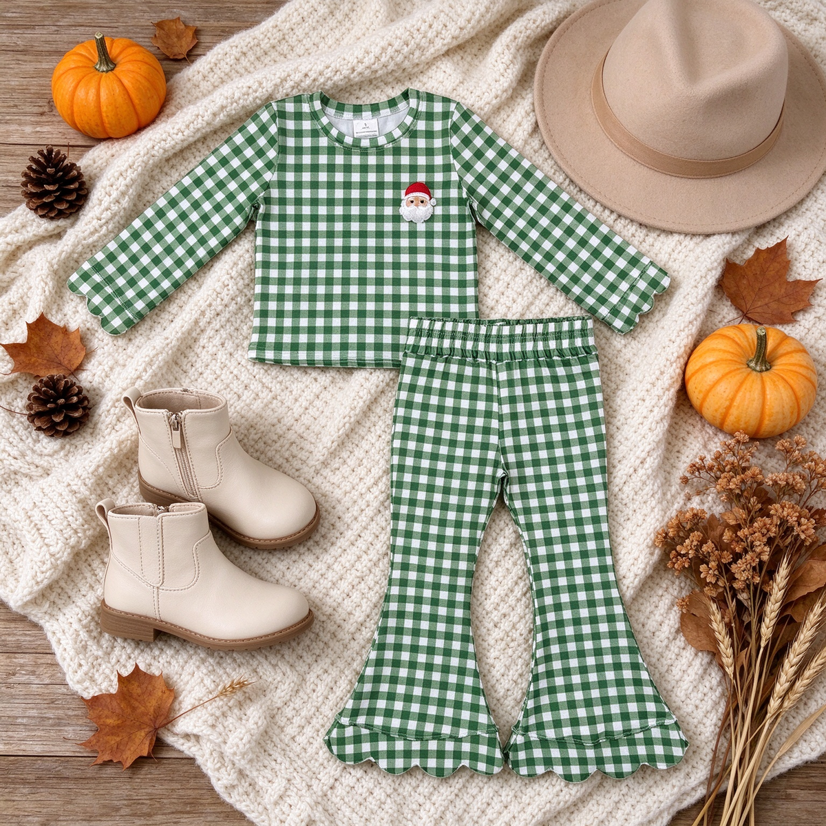 NEW RTS NO MOQ milk silk GLP3589 Embroidery Baby Girls Green Checked Top With Embroidery Santa Scallop Pant Christmas Outfit Set