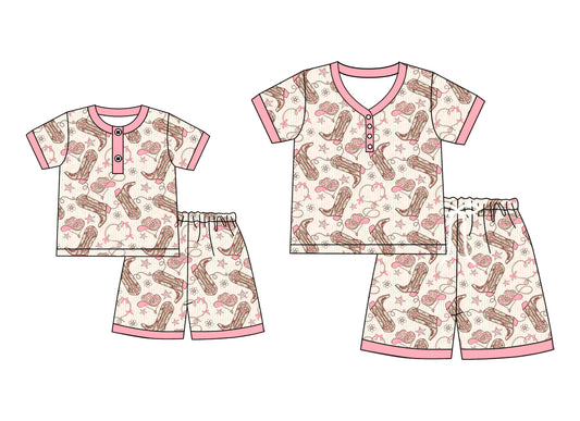 4.23 custom each style moq 5eta 4-6week Sibling Sister boot hat short sleeve shorts sets and adult sets match design