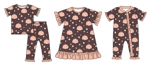 5.1 custom each style moq 5eta 4-6week Sibling Sisters pumpkin baby girl short sleeve pants sets and dress and rompers match family design