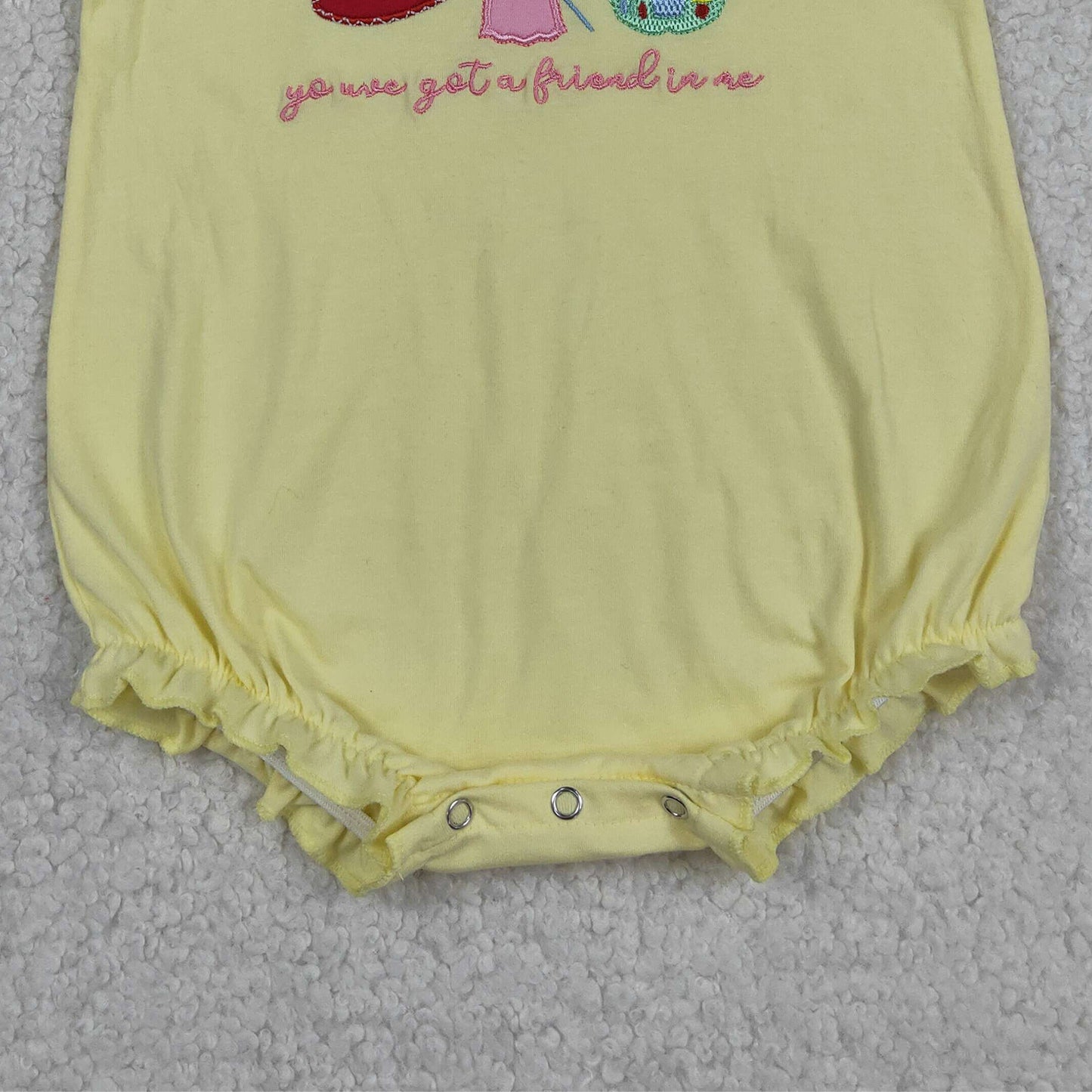 RTS NO MOQ milk silk SR4105 Baby Girls Got a Friend Embroidery Hats Flutter Sleeve Rompers