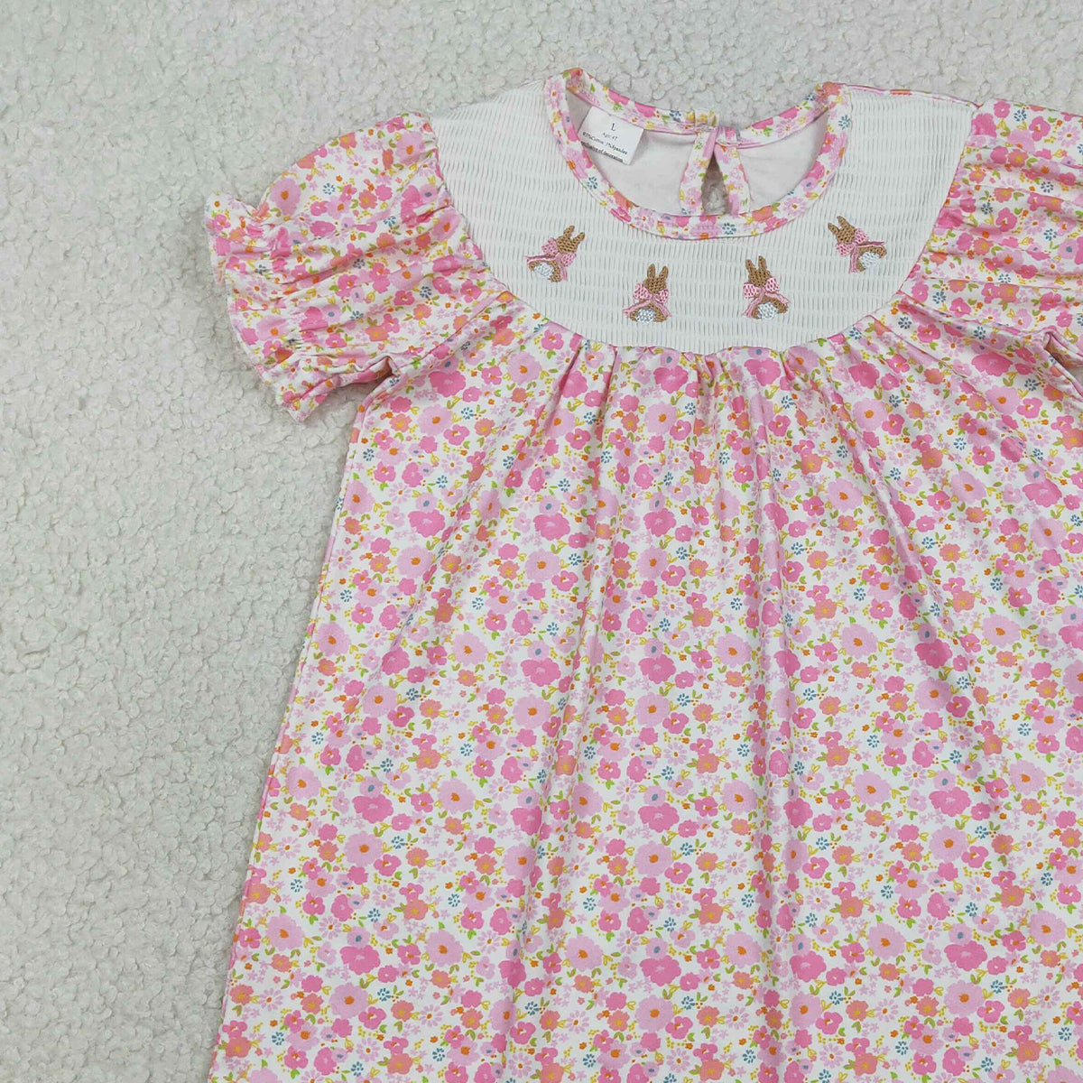 RTS NO MOQ GSD3406 Baby Girls Pink Flowers Easter Dress Smocked Bows Rabbits Knee Length Dress for Spring Summer