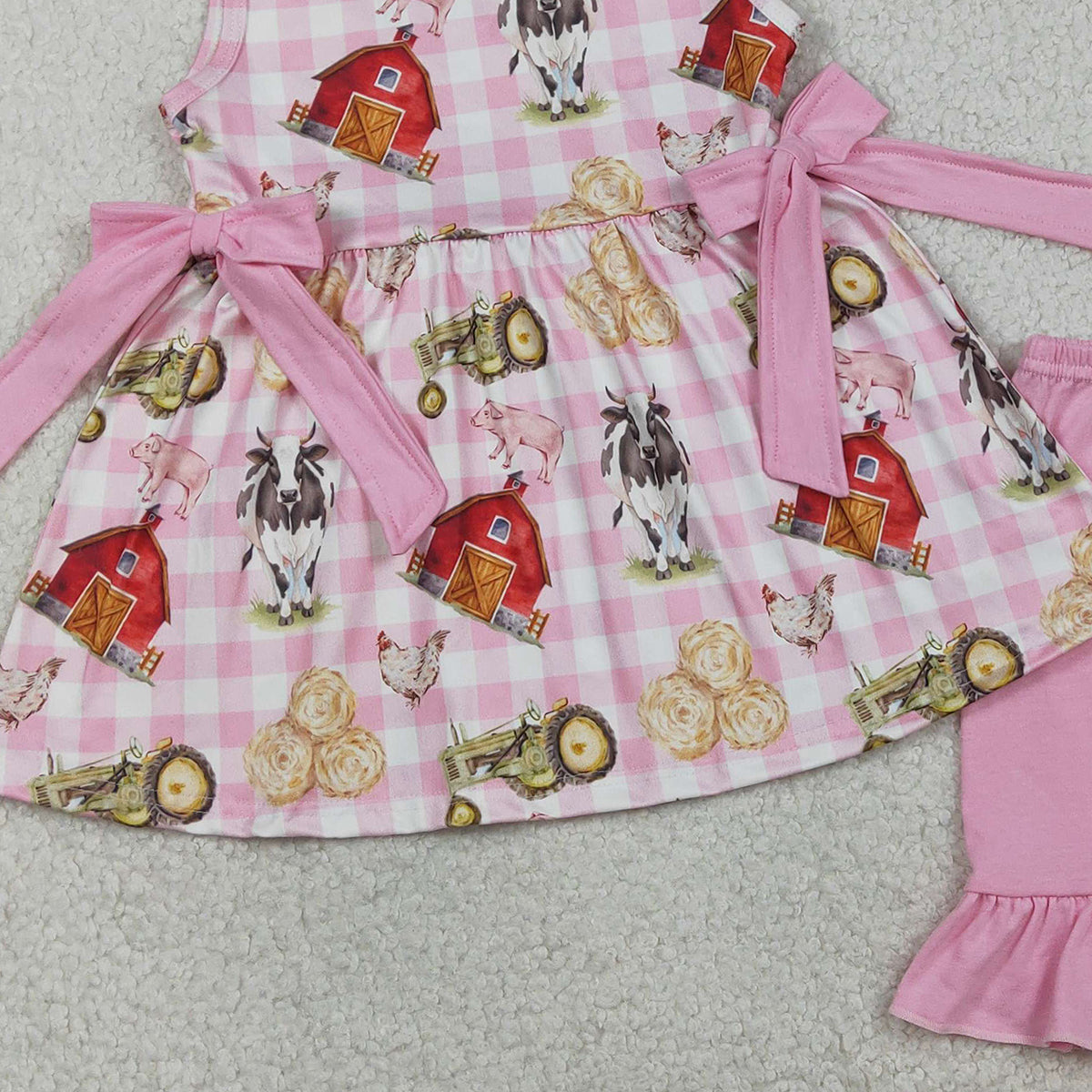 RTS NO MOQ GSSO3100 Baby Girls Sleeveless Pink Checked Tunic with Ruffle Shorts Farm Animal Print Outfit Set for Infants