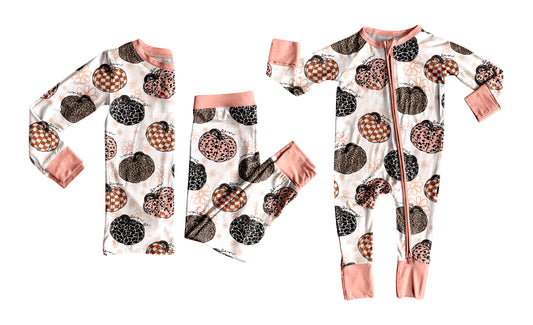 25.6.4 custom each style moq 5eta 4-6week Sibling Sisters pumpkin baby boy long sleeve pants sets and rompers match family design