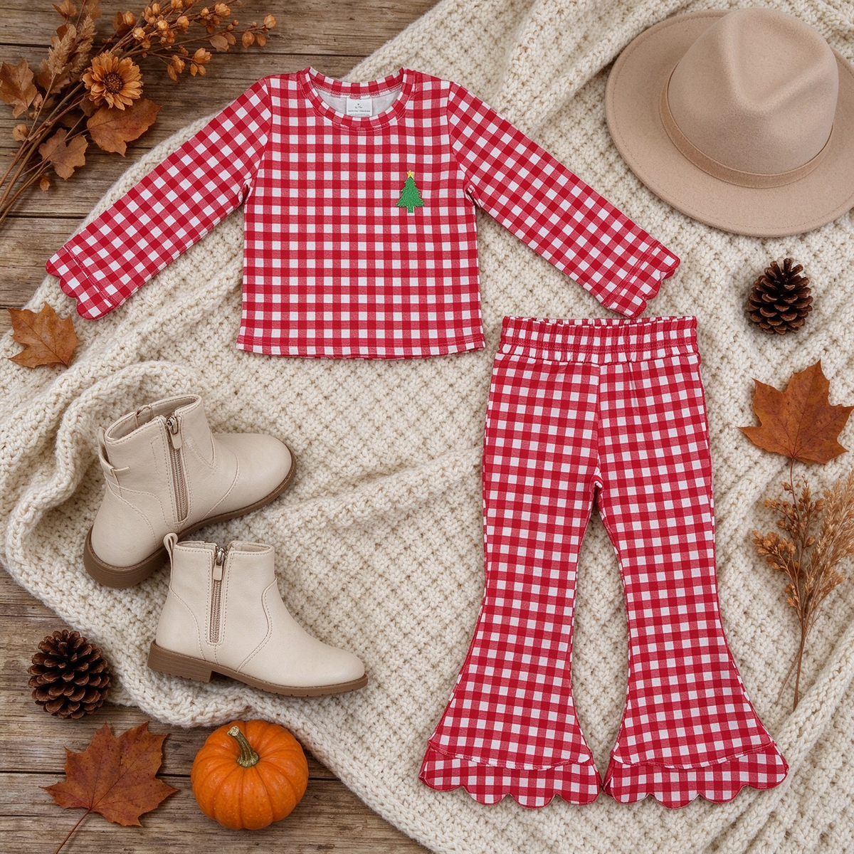 NEW RTS NO MOQ milk silk GLP3590 Embroidery Baby Girls Red Checked Top With Embroidery Santa Scallop Pant Christmas Outfit