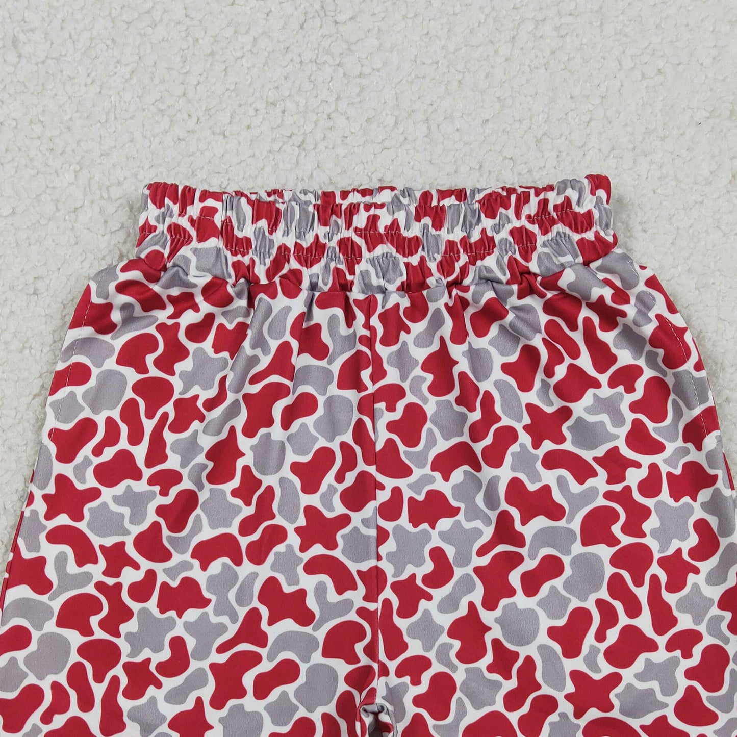 RTS NO MOQ milk silk SS0880 Baby Boys Red Grey Camo Team Sports Pocket Shorts