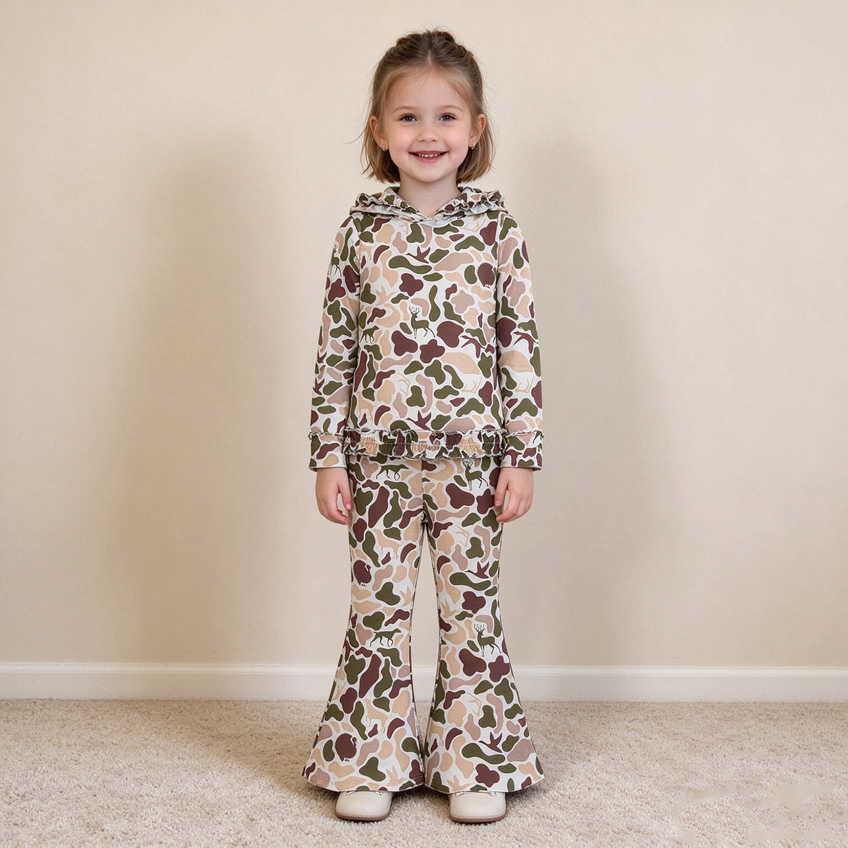 NEW RTS NO MOQ milk silk GLP3079 Baby Girls Ducks Deer Camo Ruffle Hoodies Bell Bottom Pants Clothes Sets
