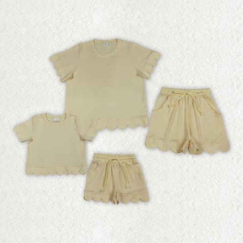 RTS NO MOQ Sibling  Mom And Me Yellow Short Sleeve Top With Pockets Scallop Shorts Sets