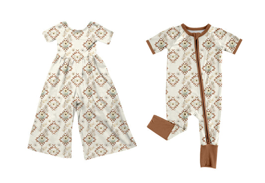 3.9 Custom moq 5 mix size Sibling Baby Girl Brown Short-Sleeve Jumpsuit Short-Sleeve Zip-Up Romper Outfit