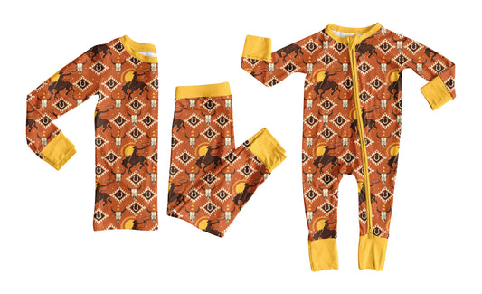 25.8.2 custom each style moq 5eta 4-6week Sibling Sister riding horse baby boy long sleeve pants sets and rompers match family design
