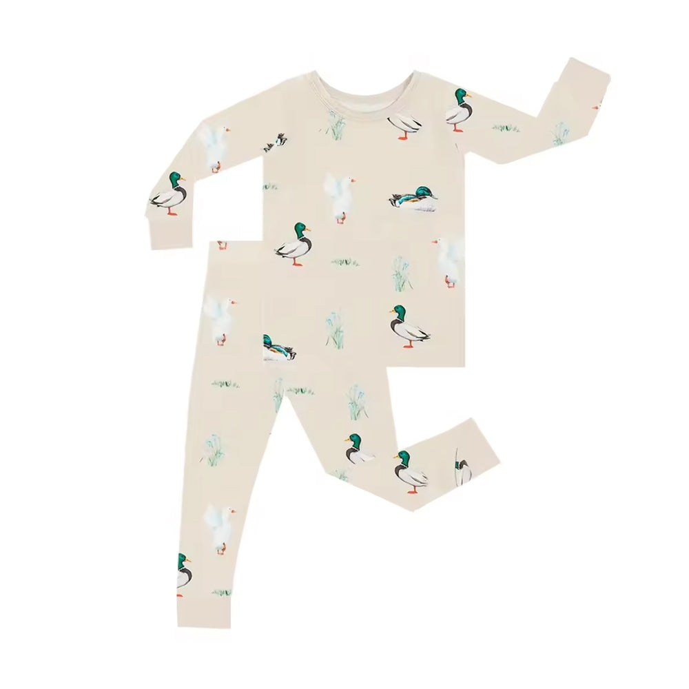 5.16custom each style moq 5eta 4-5week Sibling Sister duck print beige boys outfits and baby romper match family design
