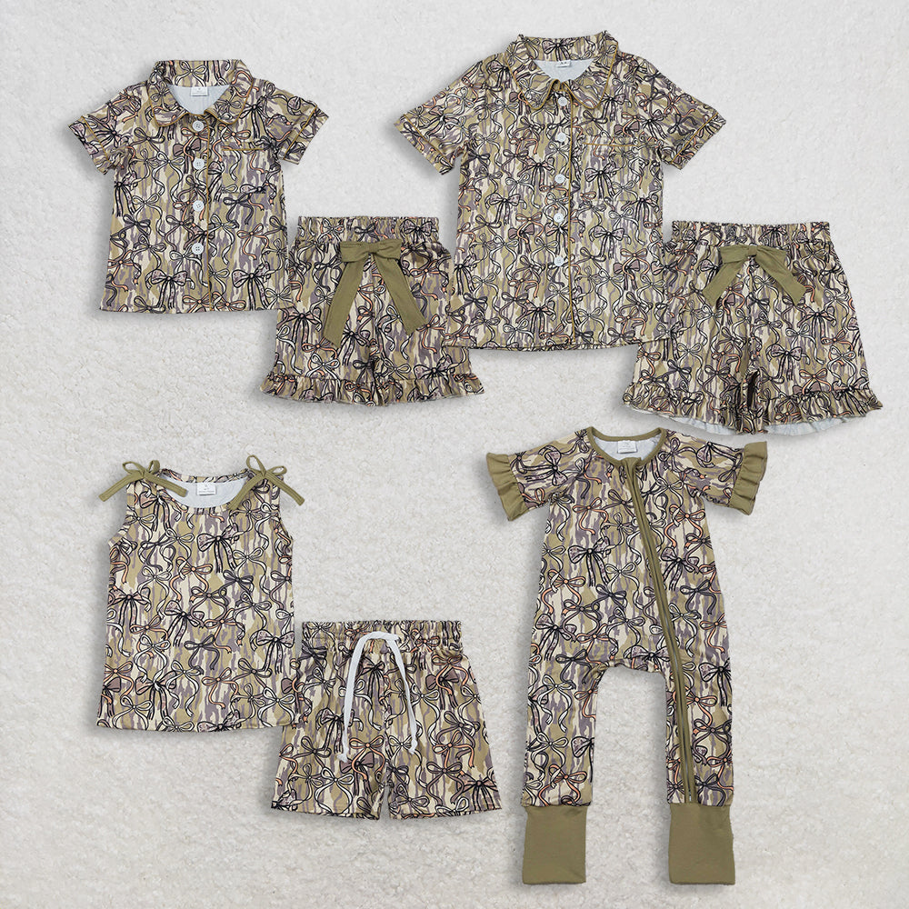 RTS NO MOQ Sibling Mom And Me  Southern Olive Camo Pajamas with Bows Button Pocket Top And Ruffle Shorts Two-Way Zip Convertible Rompers