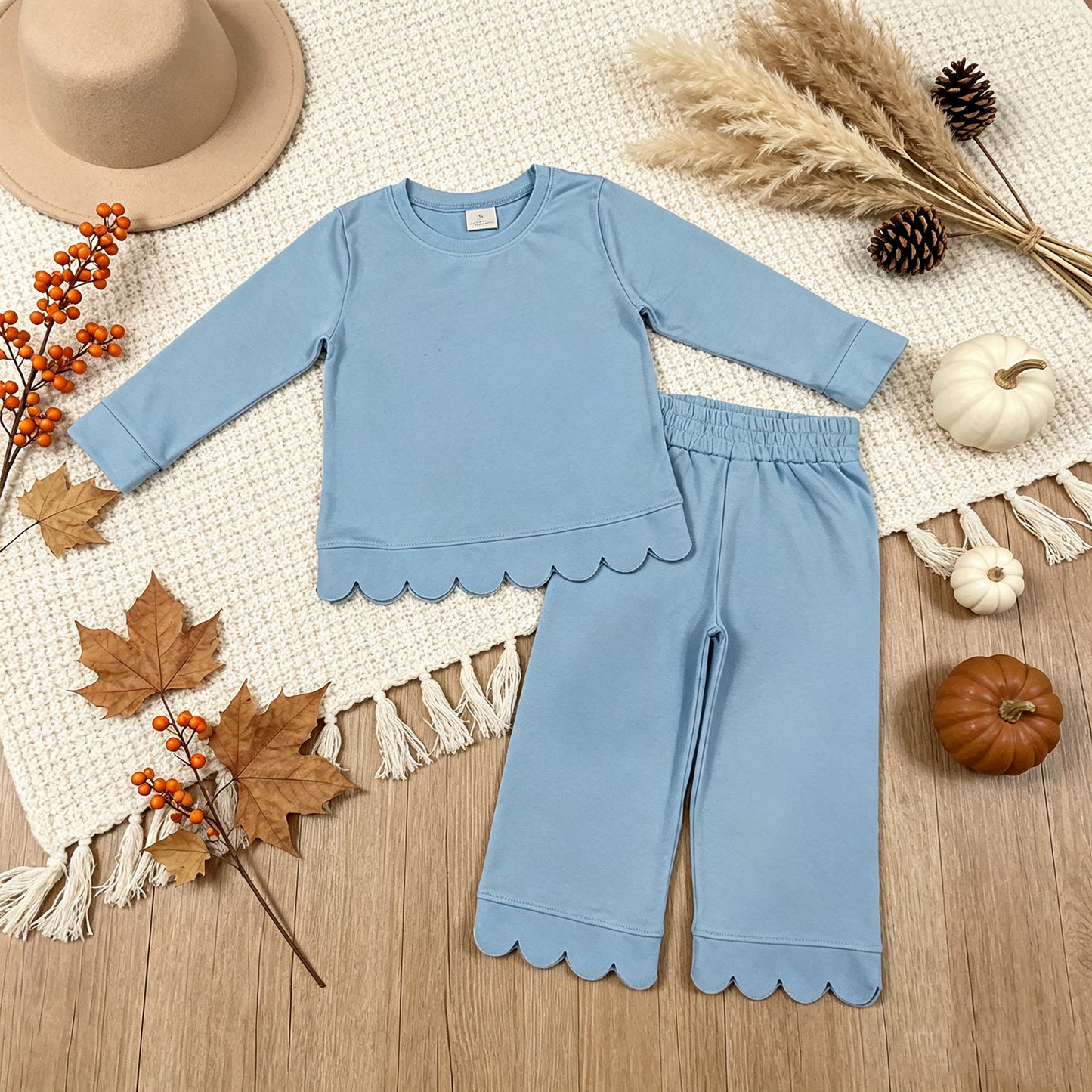 NEW RTS NO MOQ cotton GLP3292 Baby Girls Solid Light Blue Long Sleeve Top Scallop Trim Pants Pajamas Set