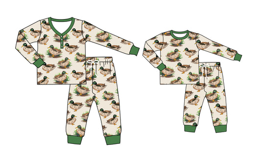 25.5.17 custom each style moq 5eta 4-6week Sibling Sister duck long sleeve pants sets and adult sets match design