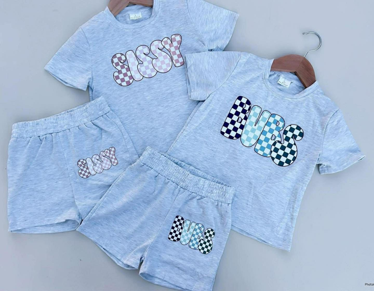 RTS NO MOQ Sibling Vinyl Baby Boys Bubs Top And Grey Sports Shorts Set Vinyl Baby Girls Sissy Top And Grey Sports Shorts Outfit for Children