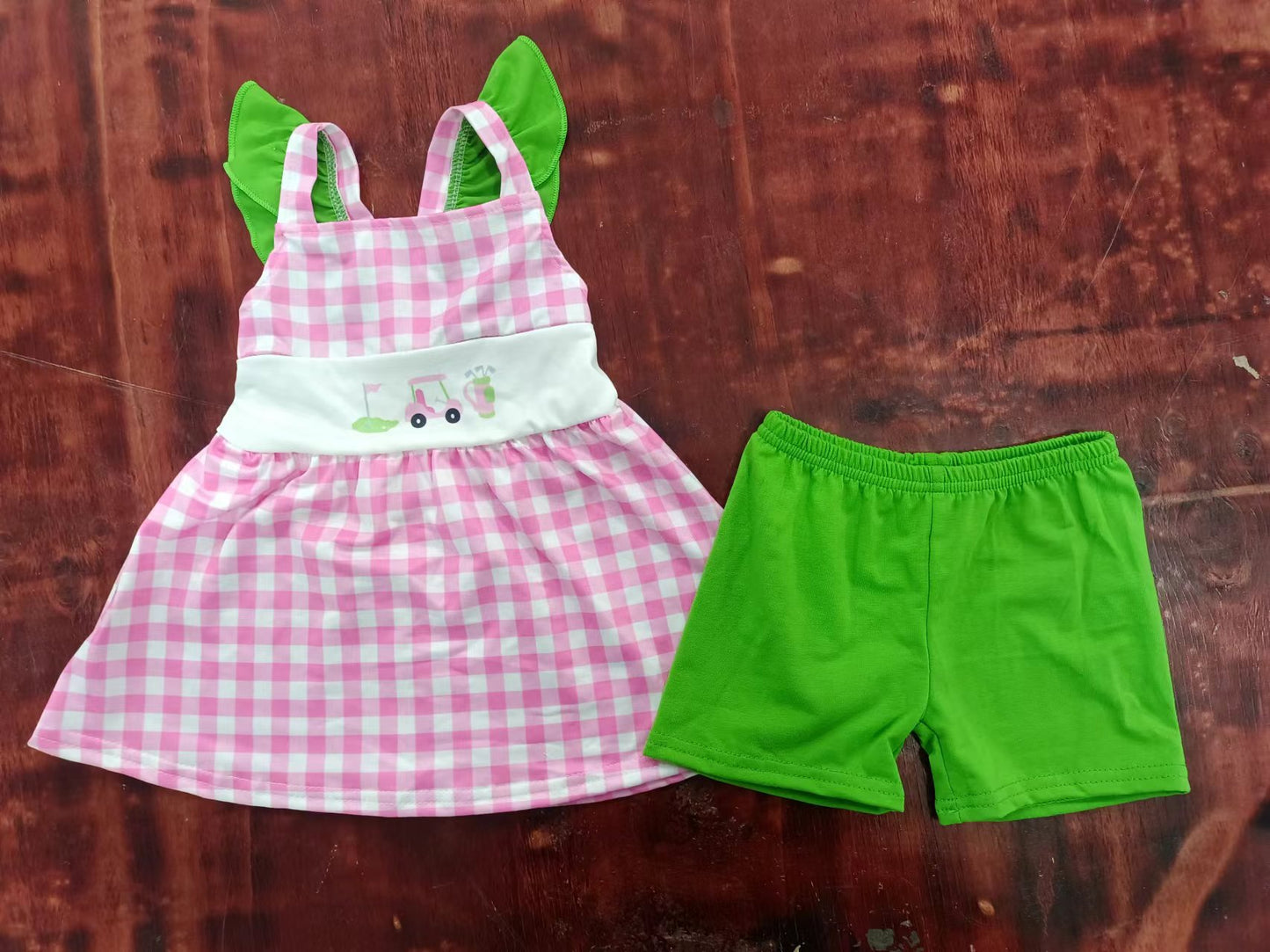 Summer girls pink grid fying sleeve green shorts suit