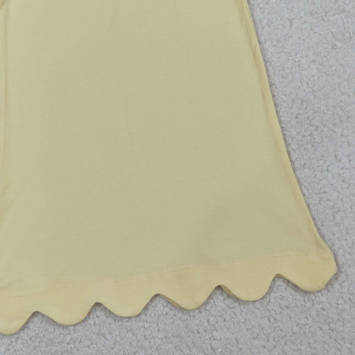 RTS NO MOQ GSD3707 Baby Girls Sleeveless Scallop Edge Light Yellow Knee-Length Dress with Bow