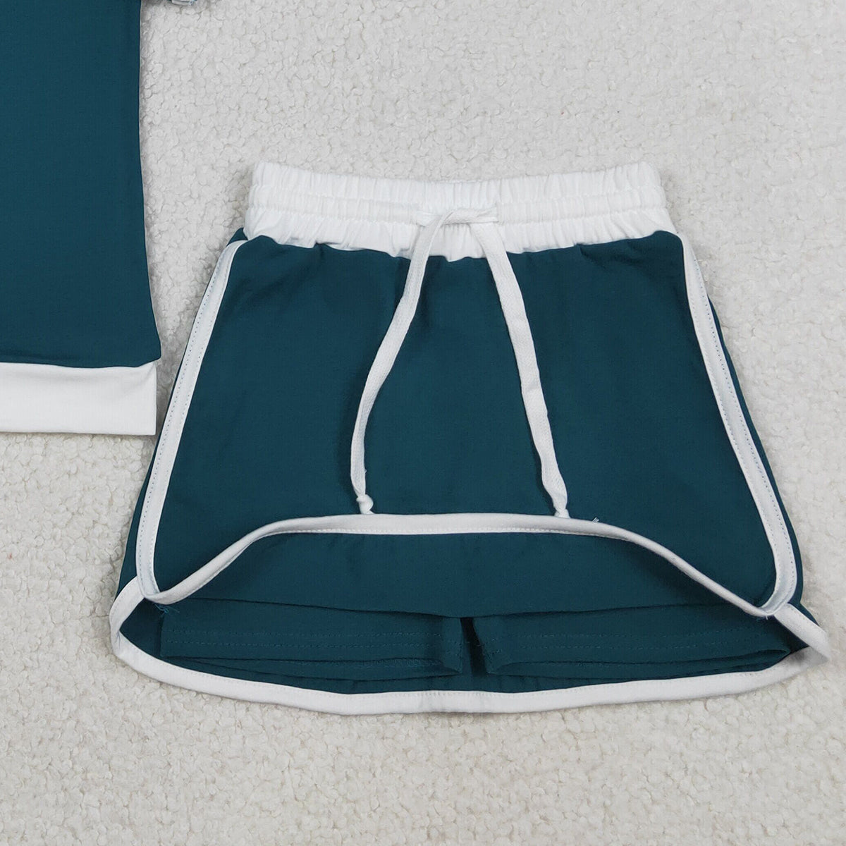 RTS NO MOQ GSD3670 Baby Girls Dark Green Cotton Short Sleeve Top Skirt Shorts Set Cute Baby Outfit