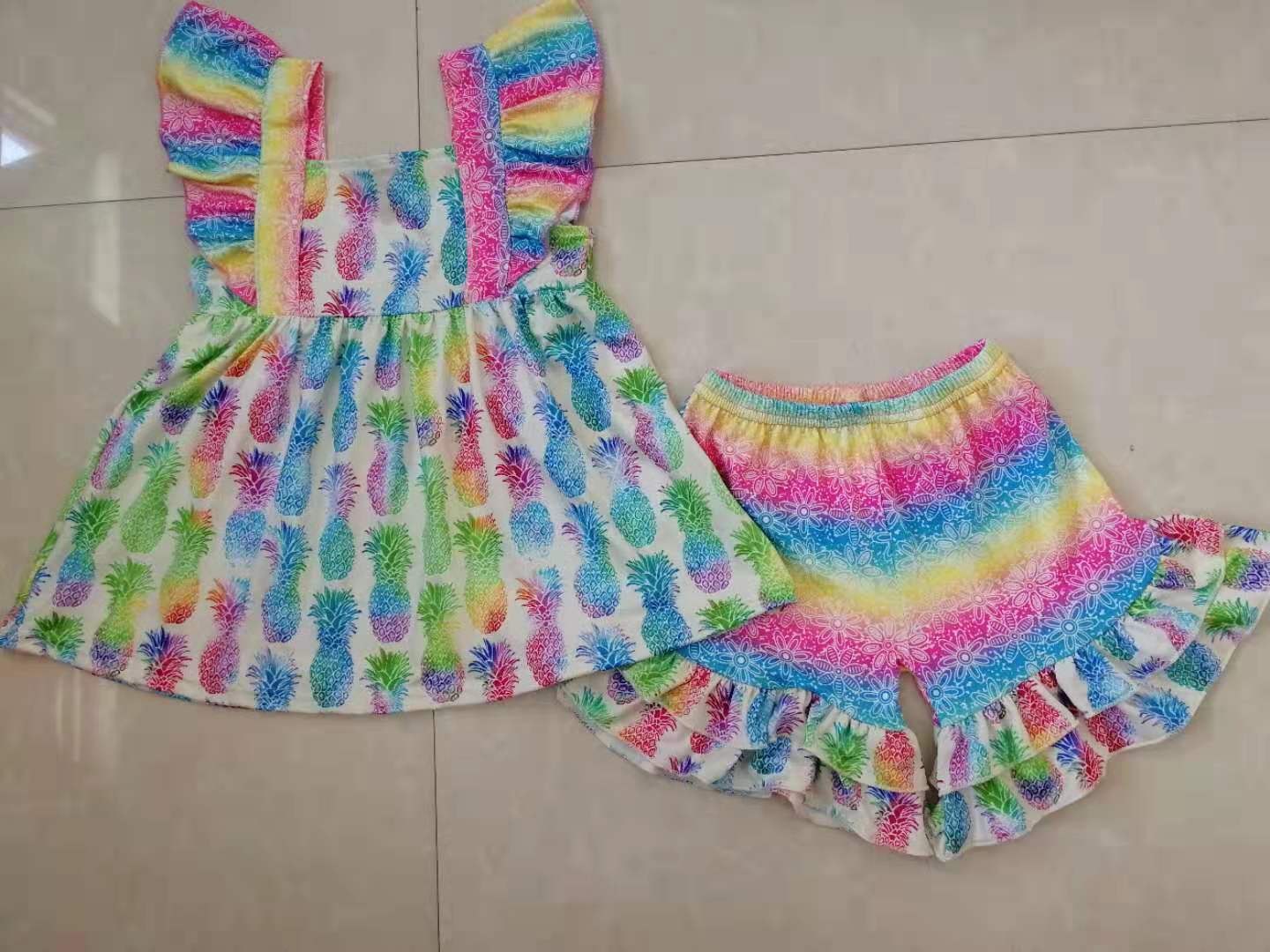 Pineapple summer set