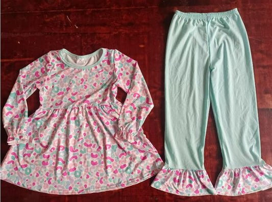 Custom moq 3 eta 6-7weeks  Pink Leopard Print Long Sleeve Top & Mint Green Pants Set