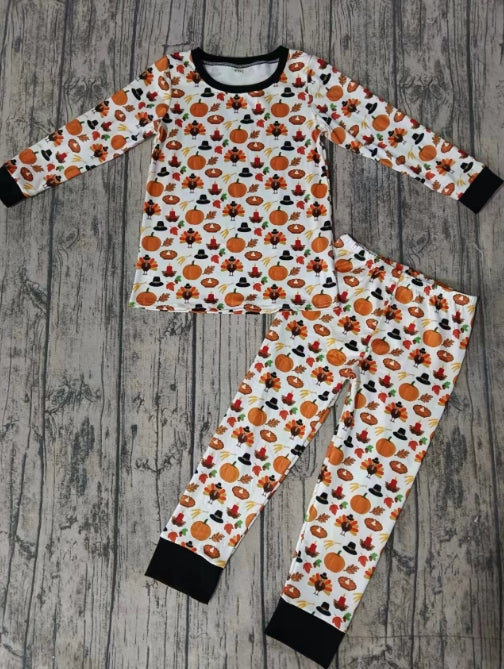 Custom moq 3 eta 6-7weeks Beige long-sleeved suit with orange pumpkin and turkey pattern