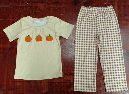 Custom moq 3 eta 6-7weeks Beige Short-sleeved Top with Embroidered Pumpkin Pattern and Brown Plaid Pants Set