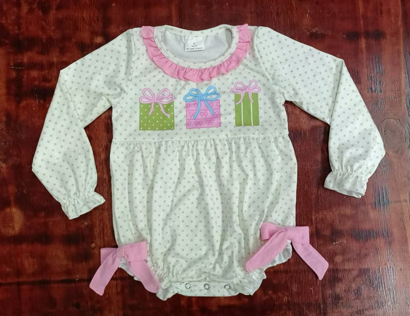 Custom moq 3 eta 6-7weeks Embroidered Bow Gift Box Polka Dots-Pleated Baby Collar White Long Sleeve Short Climbing Suit