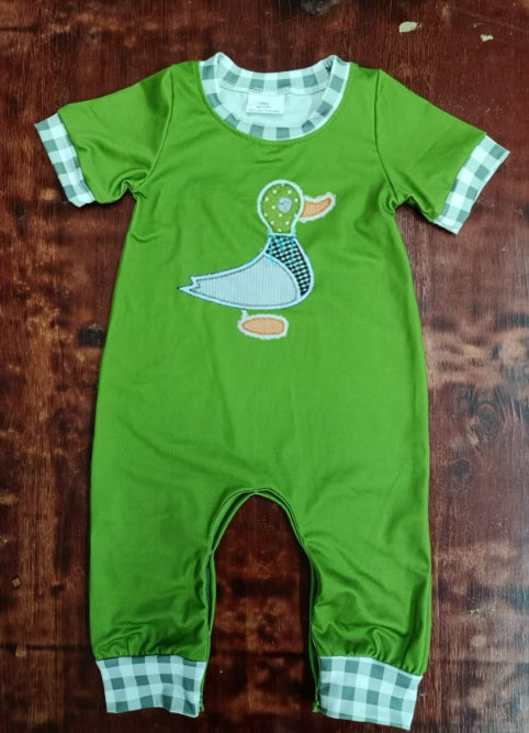 Custom moq 3 eta 6-7weeks Grass green short-sleeved long romper with duck embroidery
