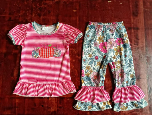 Custom moq 3 eta 6-7weeks Red Striped Pumpkin Puff Short Sleeve Top - Blue Flower Pants Set