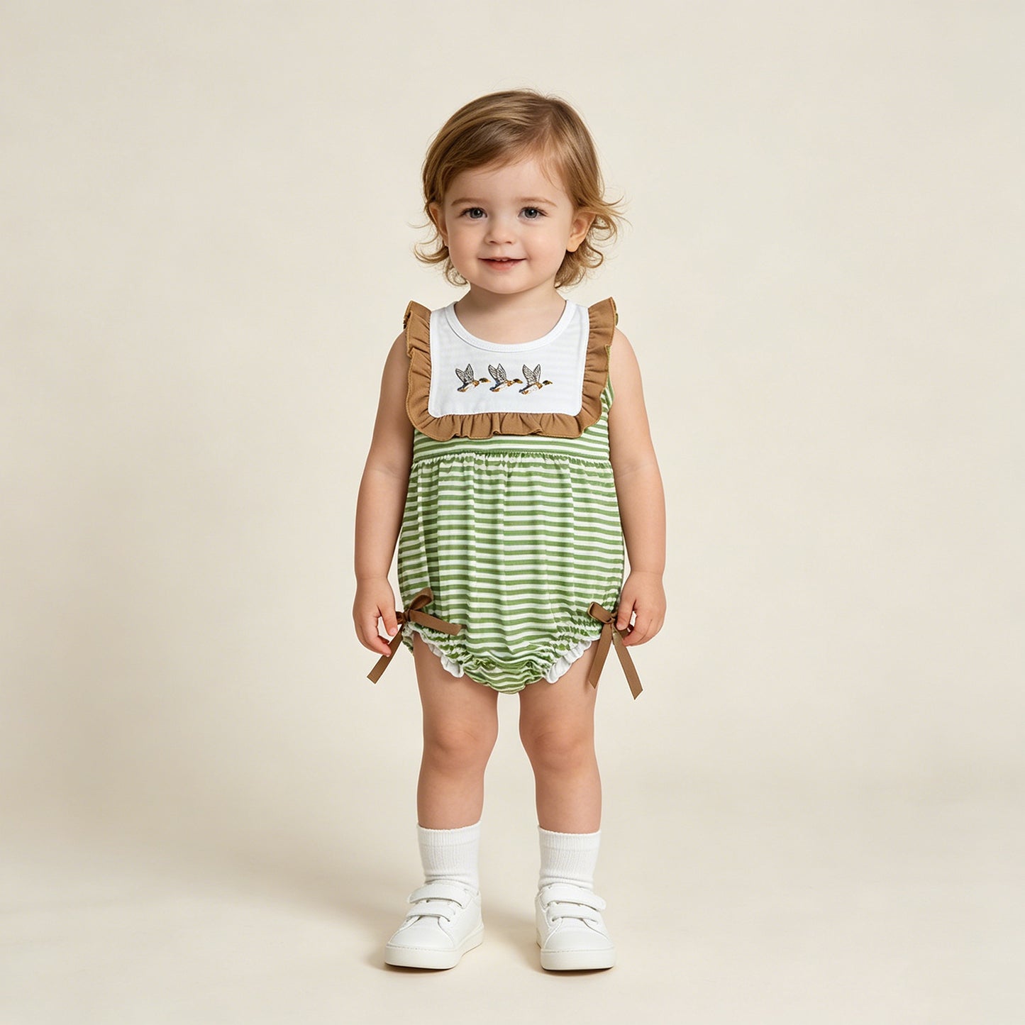 RTS NO MOQ milk silk SR4084 Embroidery Ducks Baby Girls Sleeveless Green Stripe Ruffle Rompers
