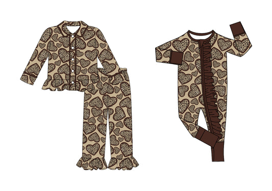 25.9.8 custom each style moq 5eta 4-6week Sibling Sisters love baby girl clothes long sleeve pants sets and romper match family design