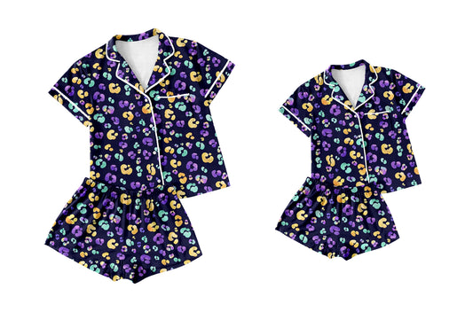 25.10.9 custom each style moq 5eta 4-6week Sibling Sister mardi gras baby short sleeve shorts sets and adult set match design