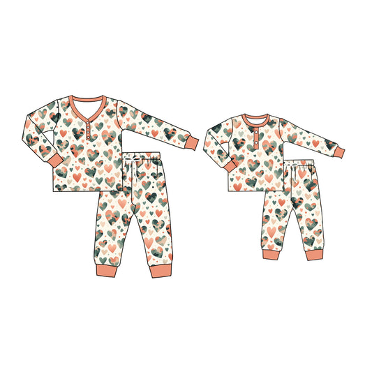 12.2 custom each style moq 5eta 4-6week Sibling Sister love baby girls long sleeve pants sets and adult sets match design