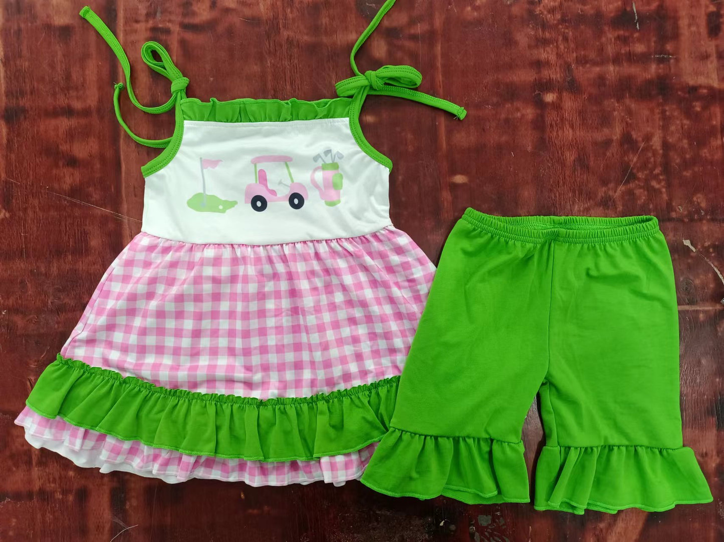 Summer girls pink grid suspender green shorts suit