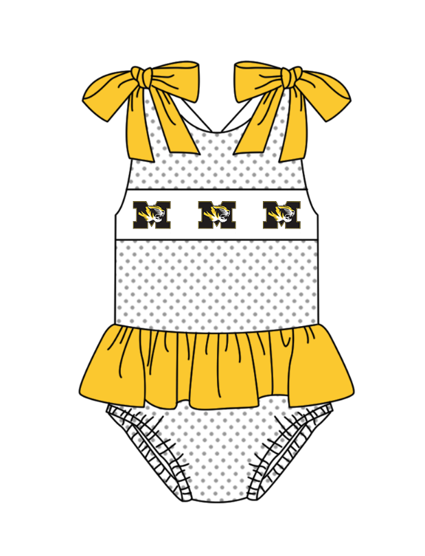 Custom moq 5 mix size milk silk summer teams Boy's Short Sleeved Yellow Top Plaid Shorts Set Girl's Short-Sleeved Set with Matching Swimsuits Adult Shorts