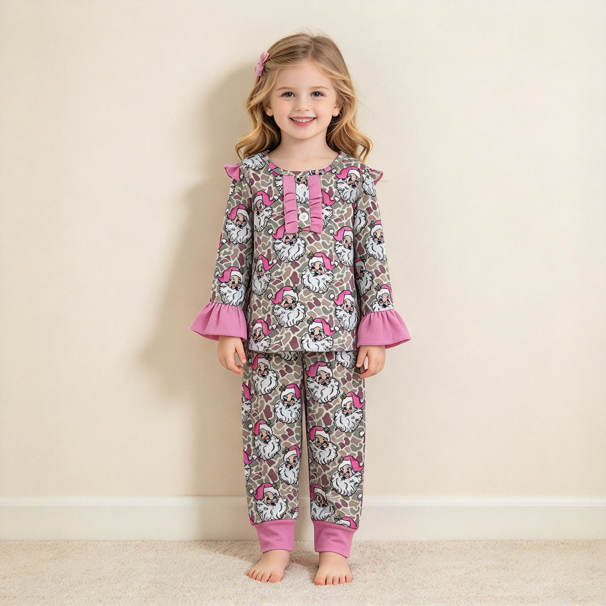 NEW RTS NO MOQ milk silk GLP3734 Baby Girls Christmas Khaki Camo Santa Button Detail Top Elastic Waist Pant Pajamas Set