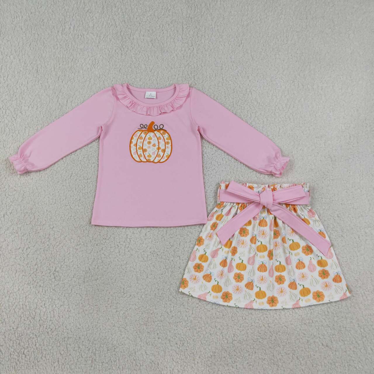 NEW RTS NO MOQ milk silk GLD1641 Embroidery Baby Girls Fall Pumpkin Long Sleeve Tunic Top Bow Short Skirt Set Fall Outfit