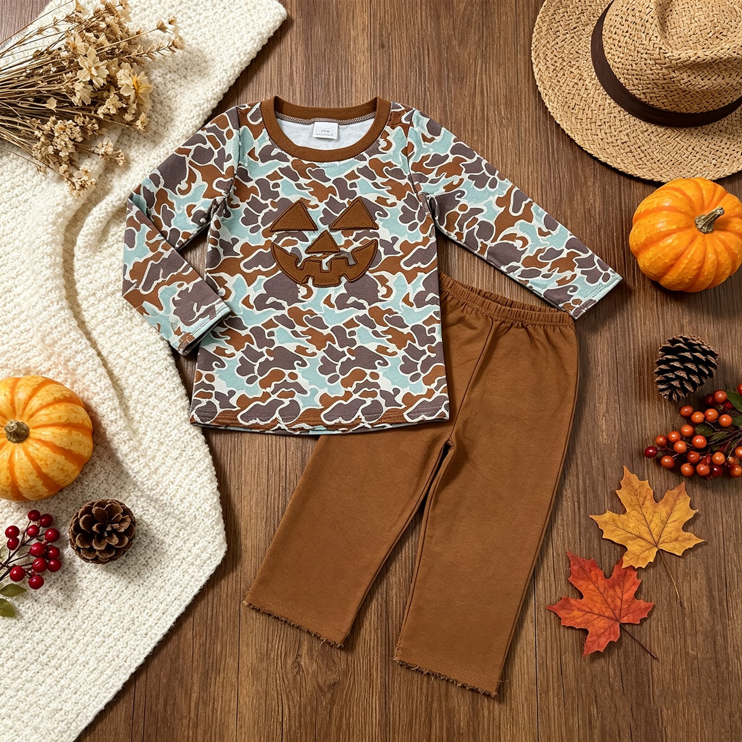 NEW RTS NO MOQ milk silk BLP1193 Baby Boys Western Brown Camo Ghost Pumpkin Crew Neck Long Sleeve Tee Pants Casual Clothes Set