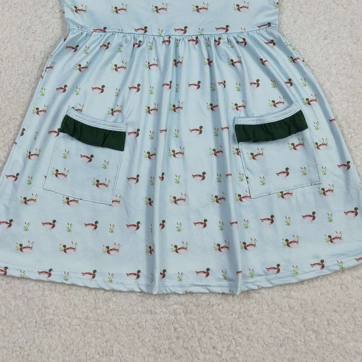 RTS NO MOQ GSD3679 Baby Girls Knee-Length Dress with Flutter Sleeves And Duck Pockets Hunting Theme Casual Wear for Little Girls