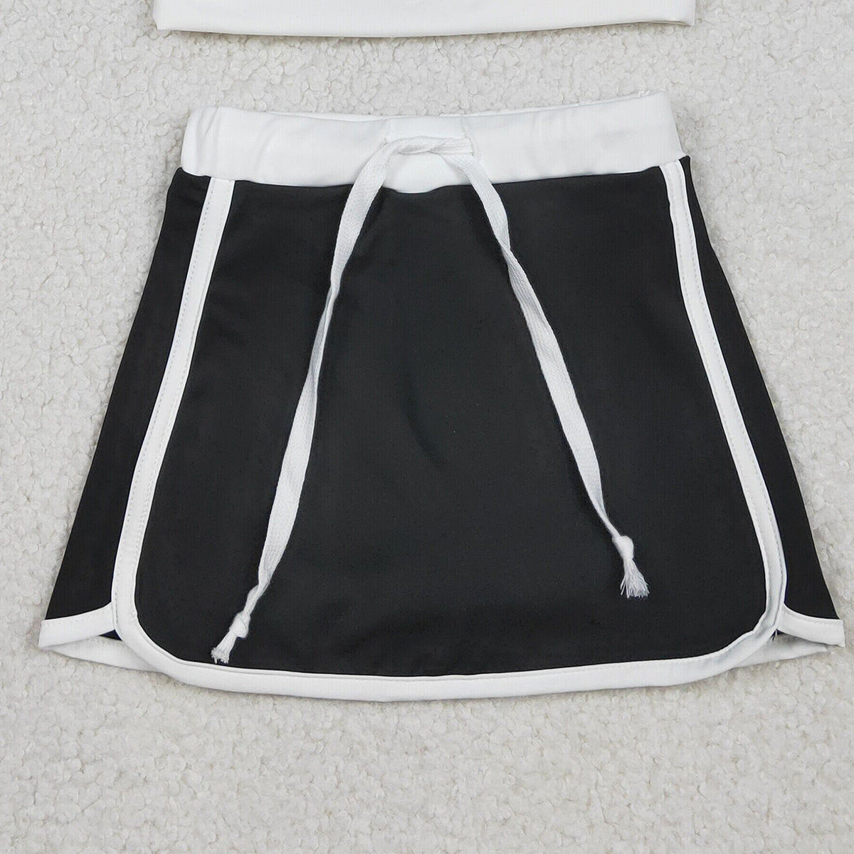 RTS NO MOQ GLD1481 Baby Girls Black Long Sleeve Top with Skirt And Shorts Yoga Active Wear Clothing Set for Kids