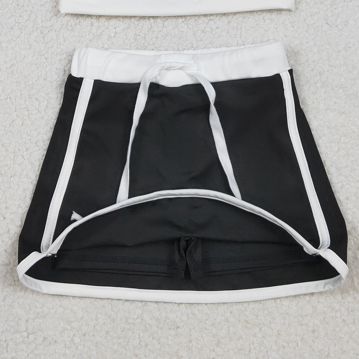 RTS NO MOQ GLD1481 Baby Girls Black Long Sleeve Top with Skirt And Shorts Yoga Active Wear Clothing Set for Kids