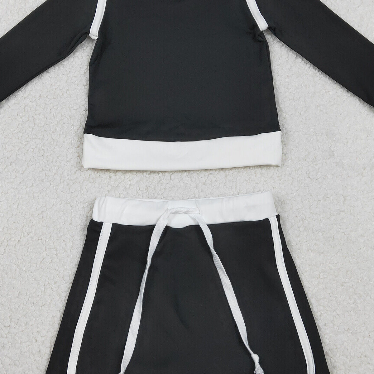 RTS NO MOQ GLD1481 Baby Girls Black Long Sleeve Top with Skirt And Shorts Yoga Active Wear Clothing Set for Kids