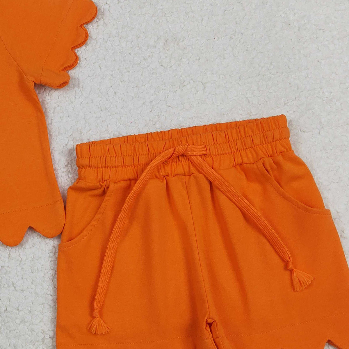 RTS NO MOQ GSSO3178 Baby Girls Orange Shirt Top with Scallop Trim And Short Orange Shorts Outfit Set for Spring Summer