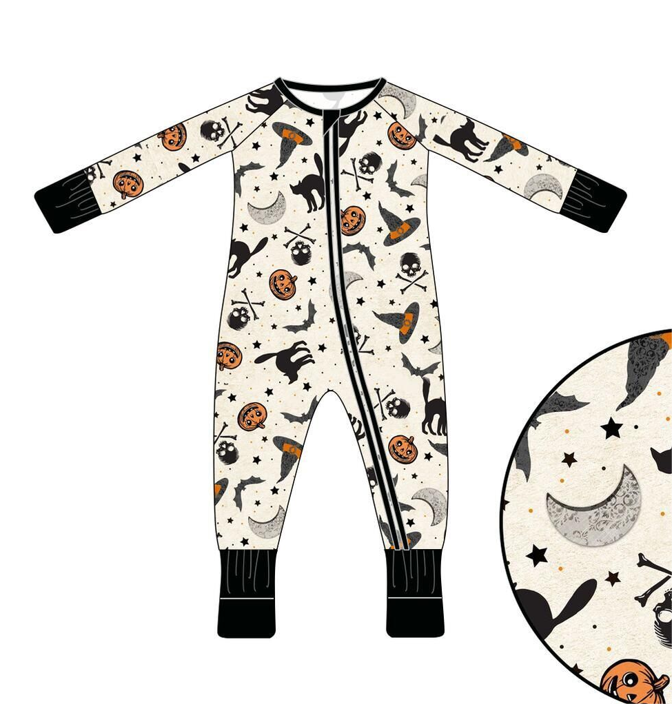 5.9custom each style moq 5eta 4-5week Sibling Sister Halloween pumpkin style prints begie girls and boys outfits and baby rompers match family design