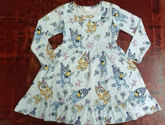 Custom moq 3 eta 6-7weeks White long-sleeved dress with flower hat and puppy pattern