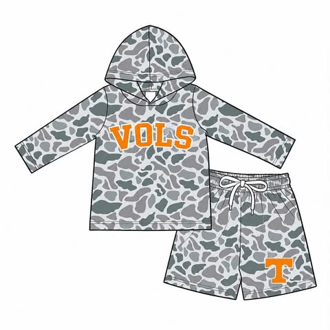 custom moq 5 mix size LYWD0304 Adult And Kids Camo Letter Print Long Sleeve Hooded Top Matching Camo Shorts Two Piece Set