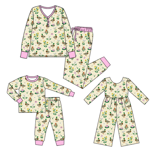 25.5.20 custom each style moq 5eta 4-6week Sibling Sister duck long sleeve pants sets and adult sets and jumpsuit match design