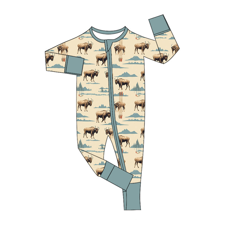 8.8 custom each style moq 5eta 4-6week Sibling Sister cow baby boy sets and rompers match family design