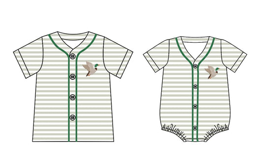 25.11.8 Custom each style moq 5 eta 6-8 week Sibling Sister duck baby boy short sleeve top and rompers match family design