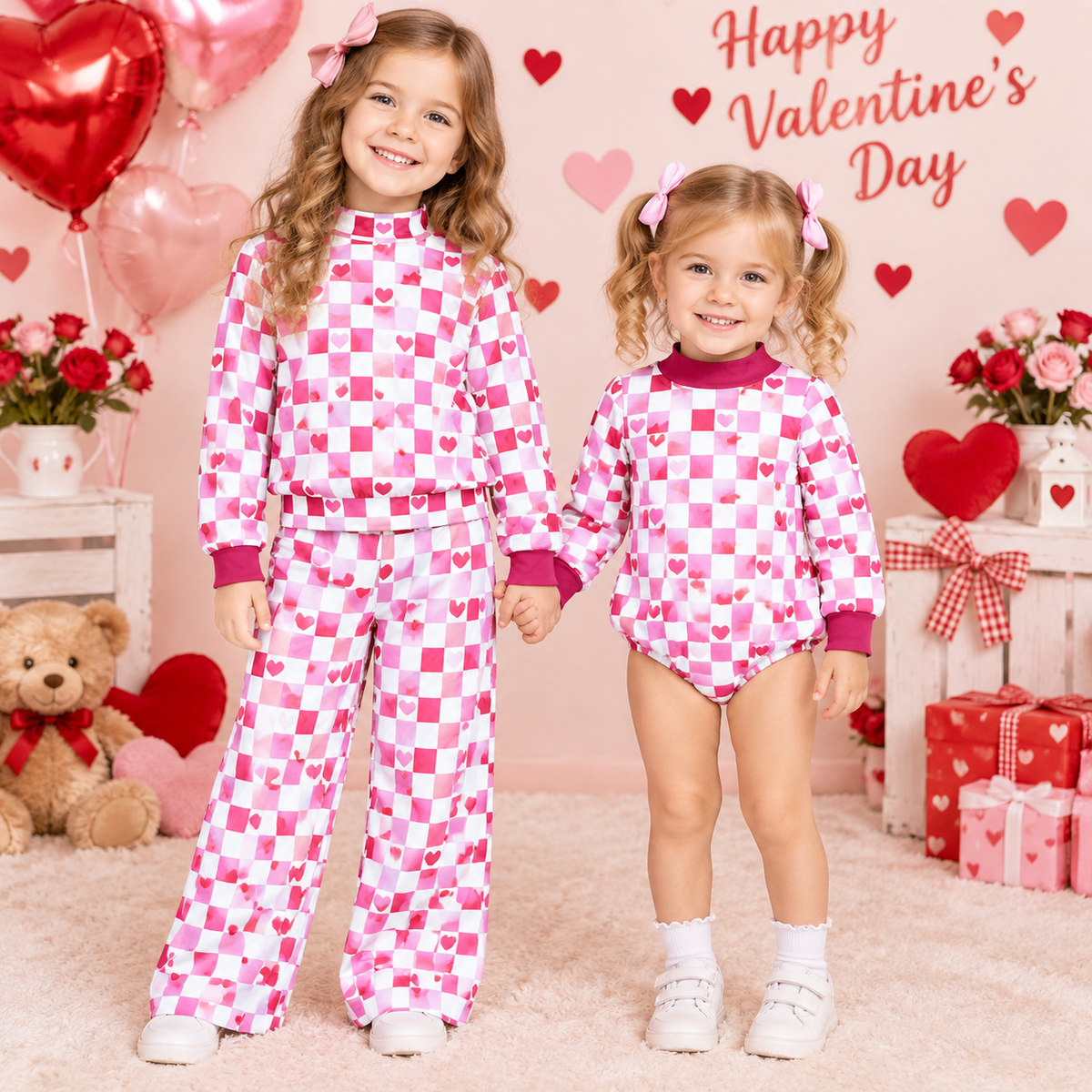 RTS NO MOQ Sibling milk silk High Neck Baby Girls Pink Checkerboard Heart Print Mock Neck Bubble Romper Long Sleeve Top Wide Leg Pants Set
